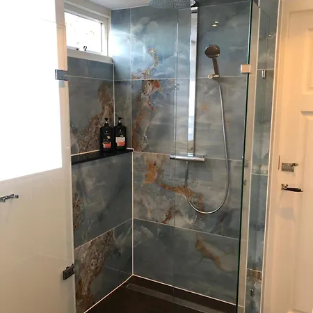 Sea Bed and Breakfast