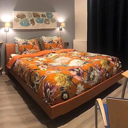 Sea Bed & Breakfast