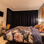 Bed & Breakfast Sea 4*